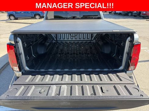 Used 2026 Chevrolet Colorado LT w/ Advanced Trailering Package AWD/4WD image 13