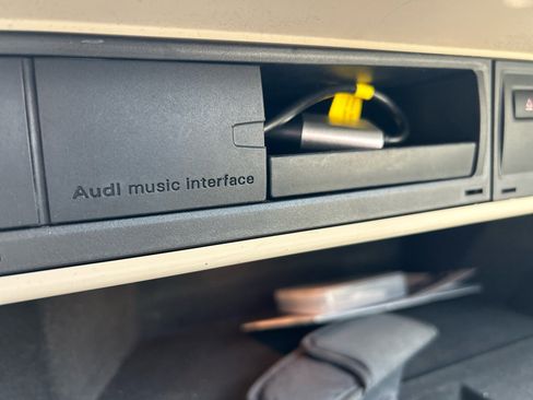 Used 2009 Audi A8 L 4.2 image 27