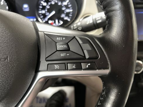 Certified 2022 Nissan Rogue Sport SV AWD/4WD image 22