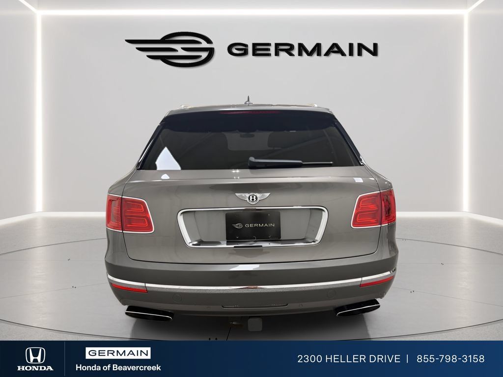 Used 2018 Bentley Bentayga AWD/4WD image 7