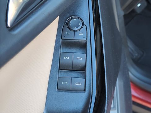 Used 2025 Chevrolet Equinox ACTIV w/ Safety and Technology Package image 16