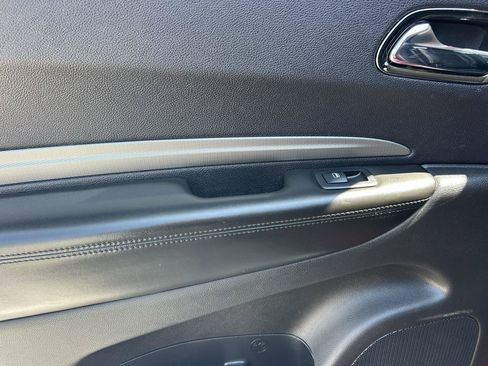 Used 2018 Dodge Durango GT AWD/4WD image 15