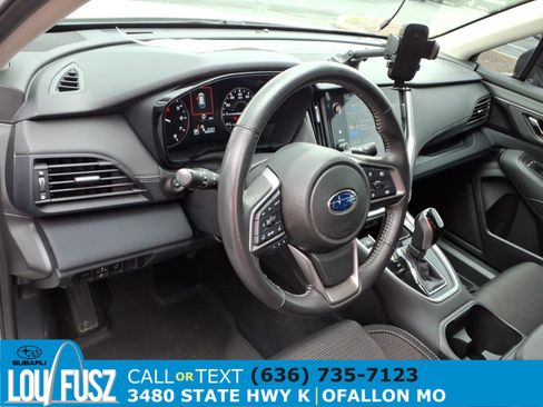 Used 2025 Subaru Outback Premium w/ Popular Package #1A AWD/4WD image 8