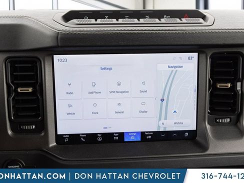 Used 2025 Ford Bronco Badlands AWD/4WD image 7
