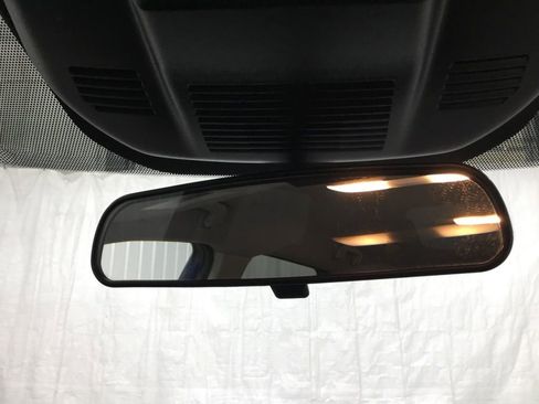 Used 2023 Nissan Rogue SV image 28