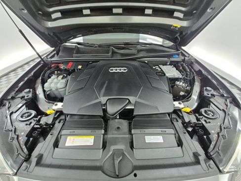 Used 2021 Audi Q7 3.0T Premium Plus AWD/4WD image 27