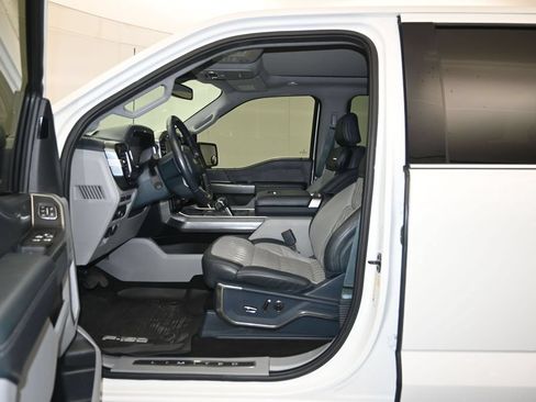 Used 2021 Ford F150 Limited AWD/4WD image 16