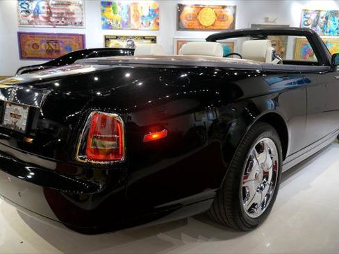 Used 2008 Rolls-Royce Phantom Drophead Coupe RWD image 13