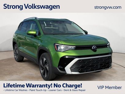 New 2025 Volkswagen Taos SE