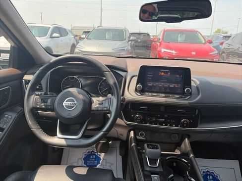 Used 2021 Nissan Rogue SL AWD/4WD image 14