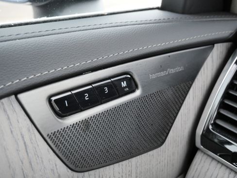 Used 2024 Volvo XC90 T8 Ultimate image 28