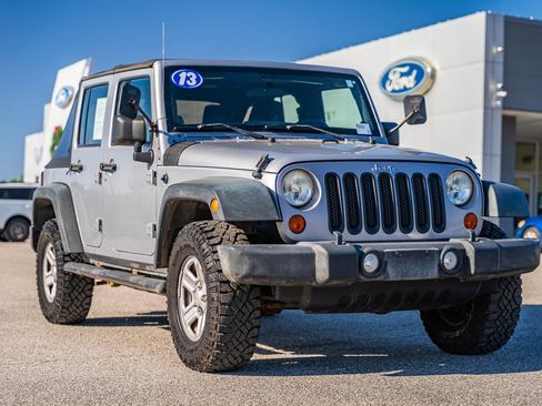 Used 2013 Jeep Wrangler Unlimited Sport w/ Connectivity Group image 1