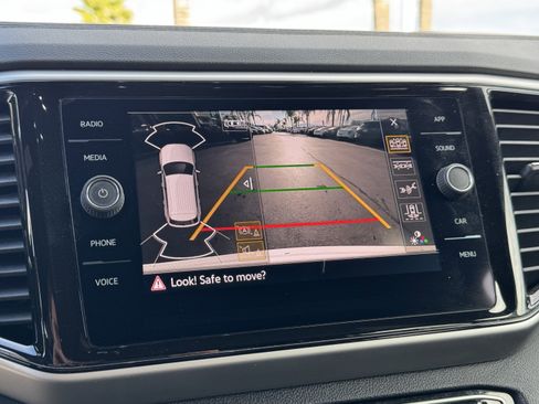 Used 2023 Volkswagen Atlas Cross Sport SE w/ Black Wheel Package image 27