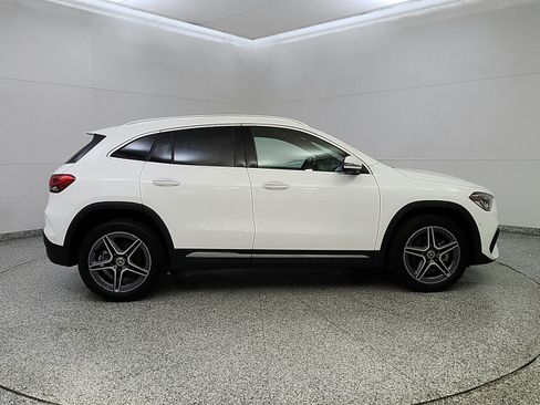 Used 2023 Mercedes-Benz GLA 250 4MATIC w/ AMG Line Exterior image 44