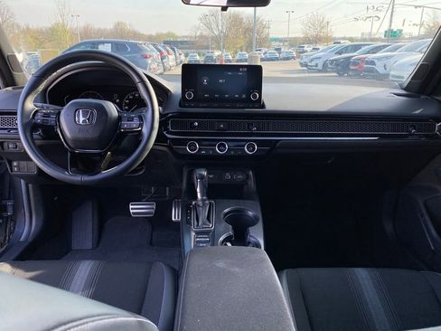 Used 2024 Honda Civic Sport image 27