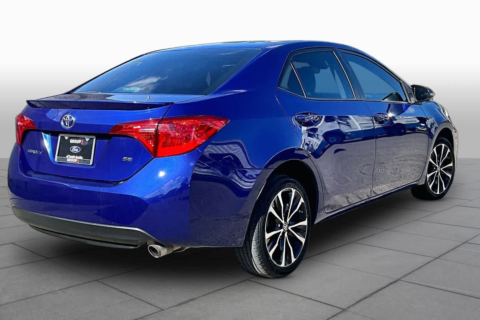 Used 2017 Toyota Corolla SE FWD image 13