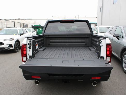 New 2026 Honda Ridgeline Sport image 17
