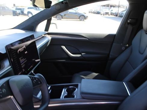 Used 2023 Tesla Model X AWD/4WD image 37