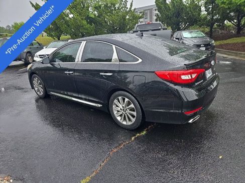 Used 2016 Hyundai Sonata Sport w/ Option Group 02 FWD image 4
