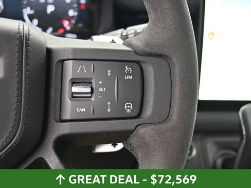 Used 2023 Land Rover Defender 90 V8 image 38