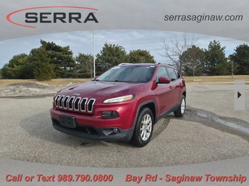 Used 2016 Jeep Cherokee Latitude w/ Comfort & Convenience Group image 1