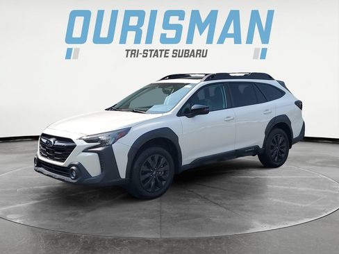 Used 2023 Subaru Outback Onyx Edition AWD/4WD image 2