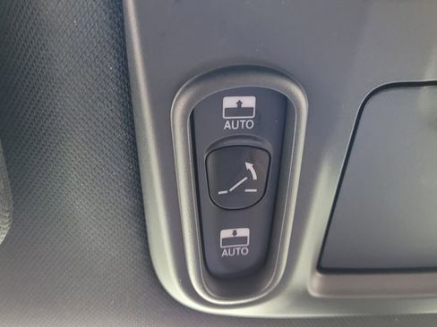 New 2026 Chrysler Pacifica Select image 31