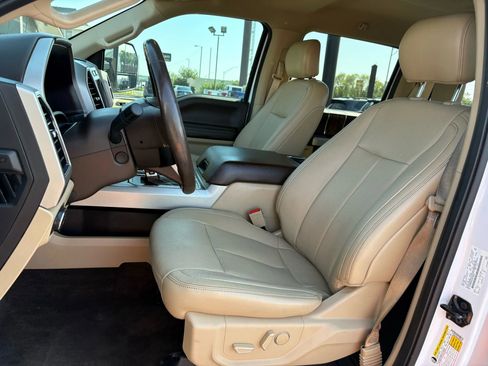 Used 2018 Ford F150 Lariat w/ Equipment Group 502A Luxury image 20