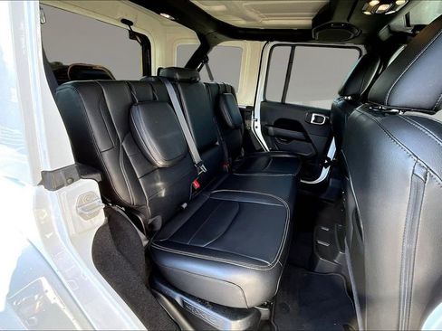 Used 2023 Jeep Wrangler Unlimited Sahara w/ Cold Weather Group image 23