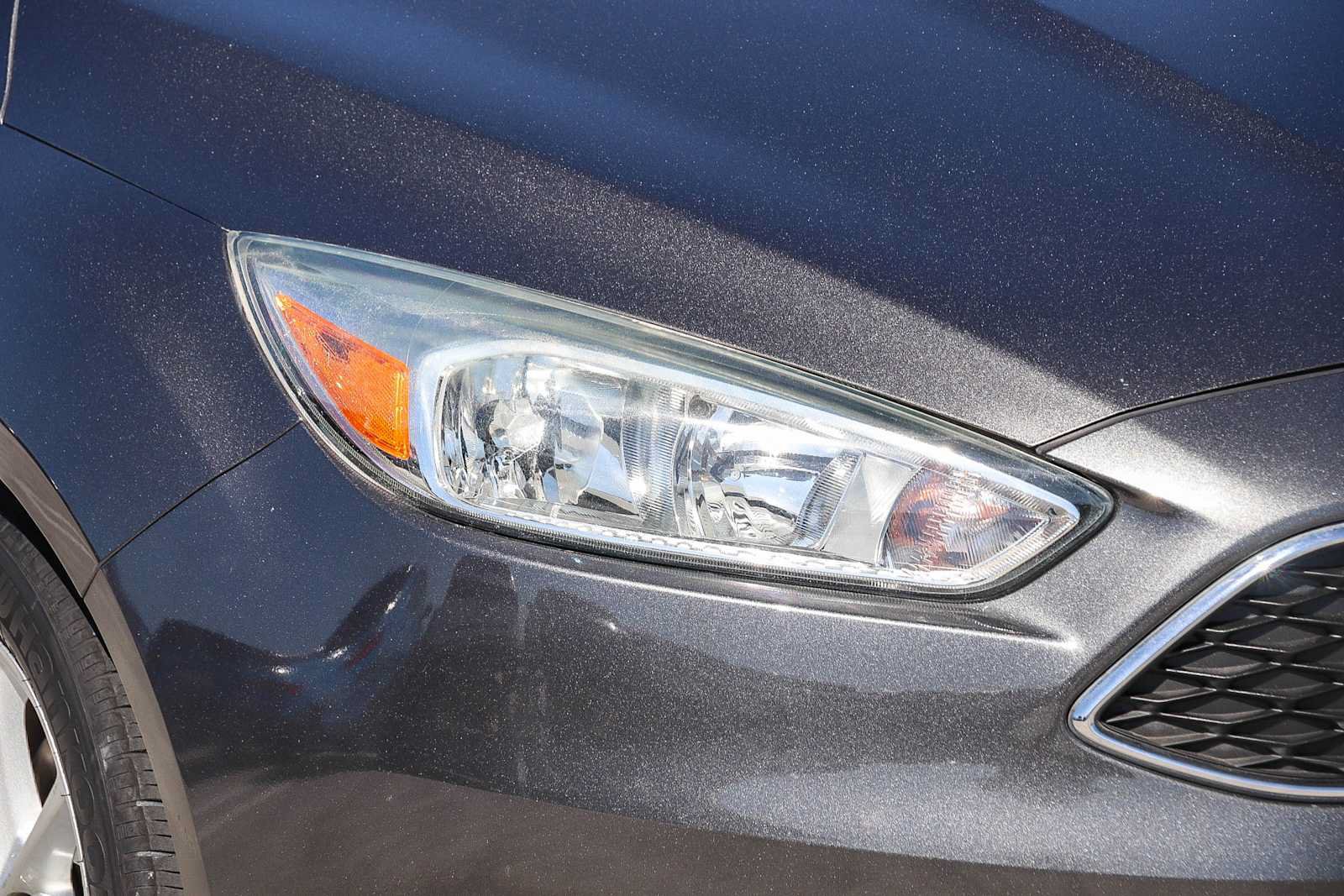 Used 2015 Ford Focus SE FWD image 4