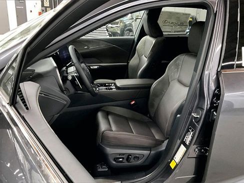 New 2026 Lexus RX 450h 450h+ Luxury image 9