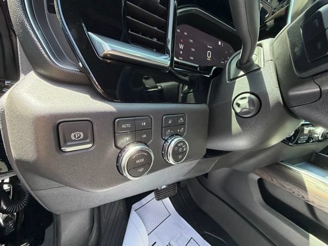 New 2026 GMC Sierra 1500 SLT AWD/4WD image 16