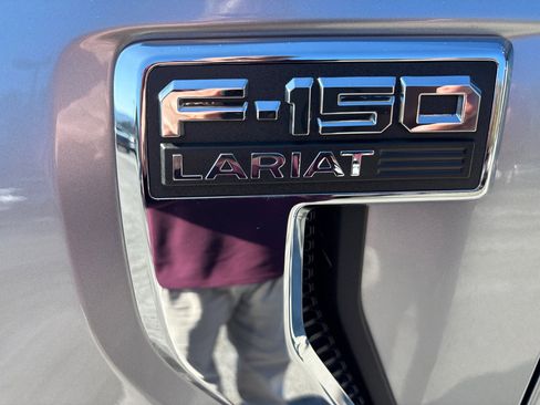 Used 2025 Ford F150 Lariat w/ Equipment Group 502A High image 10