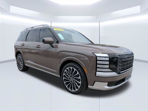 Certified 2026 Hyundai Palisade Calligraphy FWD image 1