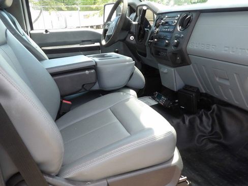 Used 2015 Ford F350 XL RWD image 27