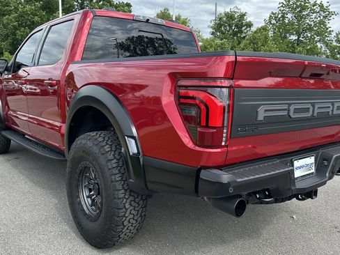 Used 2024 Ford F150 Raptor AWD/4WD image 8