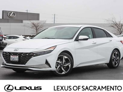 Used 2023 Hyundai Elantra Limited