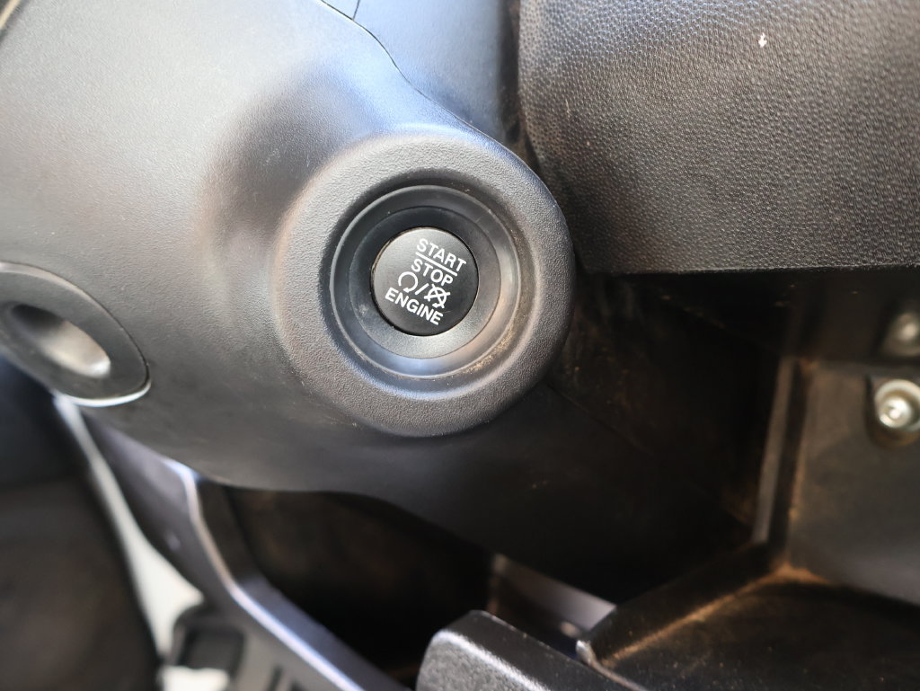 Used 2023 RAM ProMaster 2500 FWD image 24