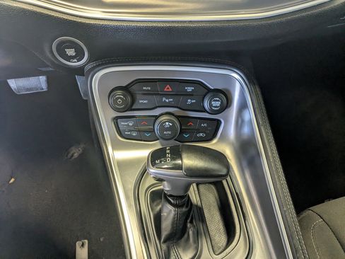 Used 2020 Dodge Challenger R/T image 19