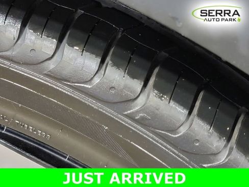 Used 2023 Kia Telluride S w/ S Sunroof Package FWD image 10