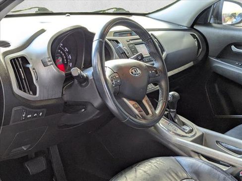 Used 2016 Kia Sportage EX image 9