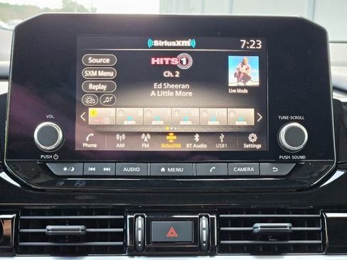 New 2025 Nissan Pathfinder SV image 21