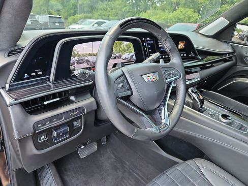Used 2024 Cadillac Escalade V w/ LPO, ONYX Package AWD/4WD image 16