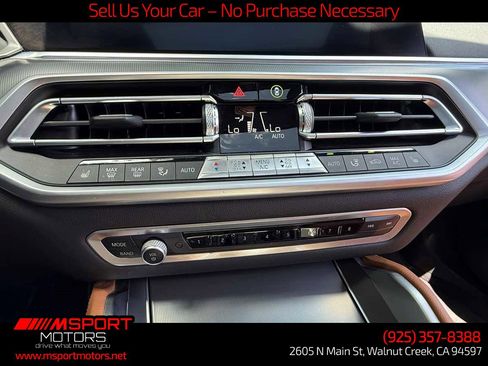 Used 2022 BMW X6 xDrive40i w/ Executive Package AWD/4WD image 31
