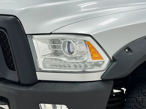 Used 2015 RAM 2500 Laramie AWD/4WD image 38