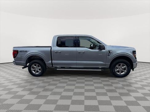 Used 2025 Ford F150 XLT w/ Equipment Group 301A Standard AWD/4WD image 5