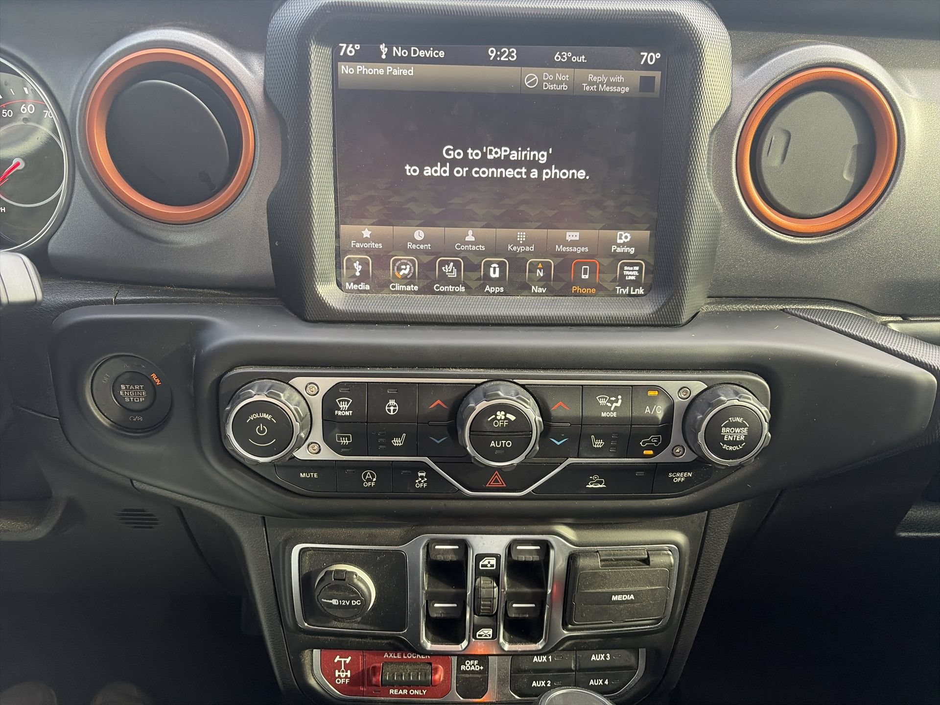 Used 2021 Jeep Gladiator Mojave AWD/4WD image 14
