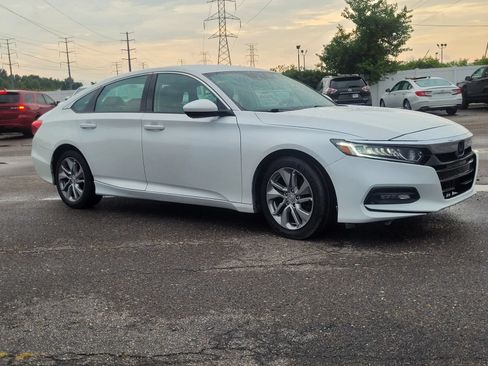 Used 2018 Honda Accord LX image 13