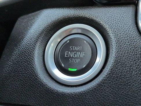 Used 2024 Chevrolet Colorado Trail Boss w/ Technology Package AWD/4WD image 25