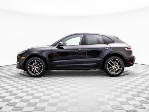 Certified 2026 Porsche Macan AWD/4WD image 2